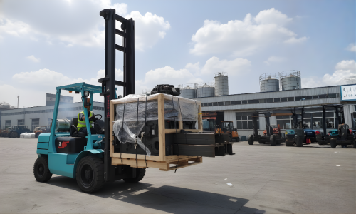 Sewa Forklift 3 Ton & 5 Ton Sewa Forklift 3 Ton & 5 Ton